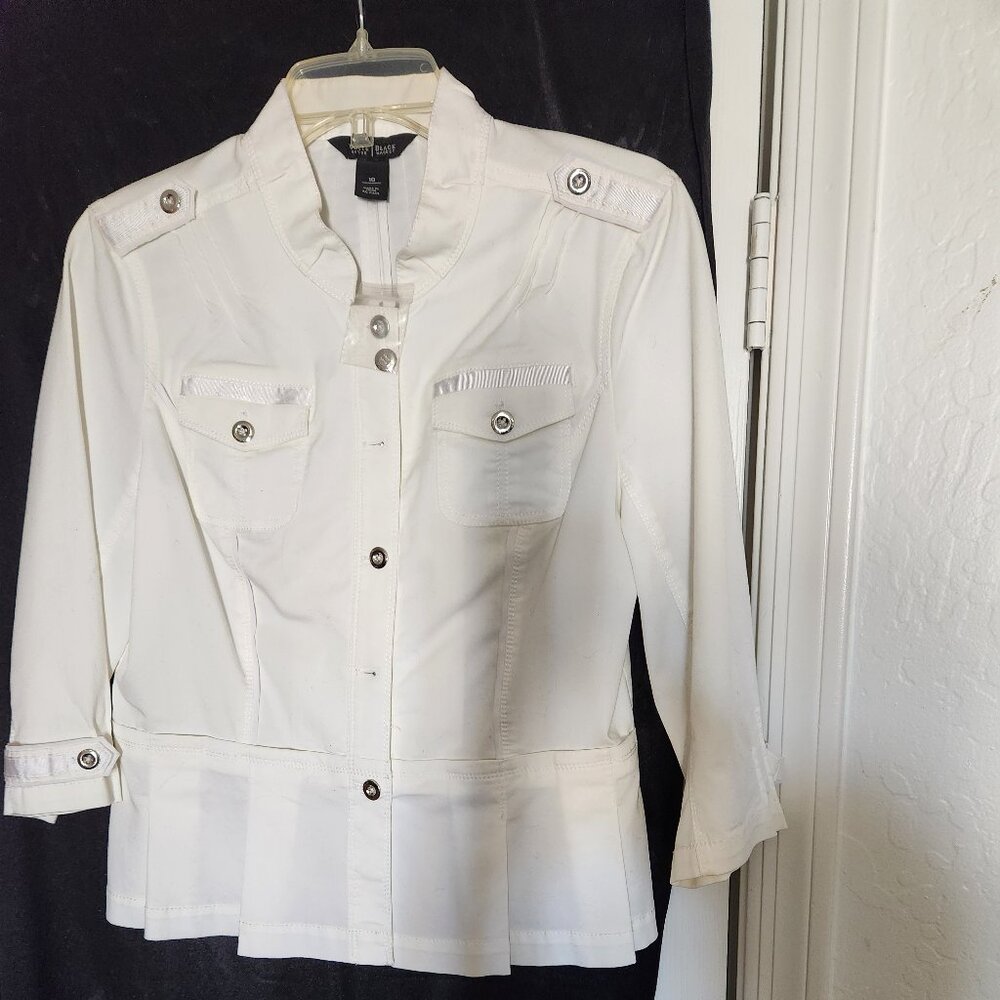 White House Black Market cropped jacket, NWT